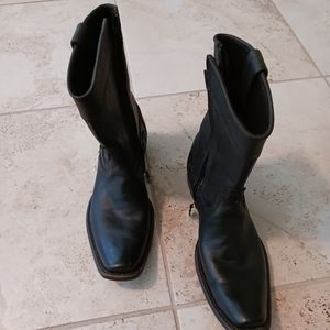 Men's black Cuadra Boots size 9